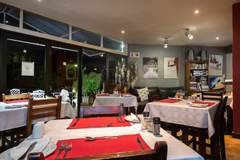 Hotel Stoneridge Guesthouse