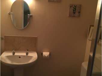 Posada Greyhound Country Inn