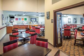 Hotel Comfort Suites Schiller Park - Chicago O'hare Airport