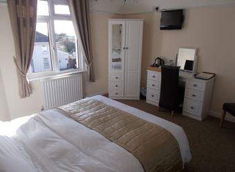 Bed & Breakfast Penarth Guest House