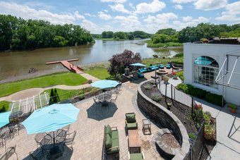 Hotel The Glen Sanders Mansion
