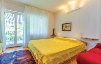 Holiday Home Milana Senoe I