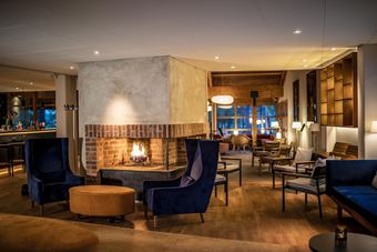 Hotel Djur�n�set