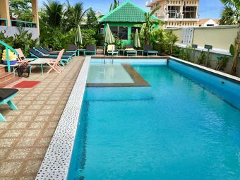 River Dolphin Hotel