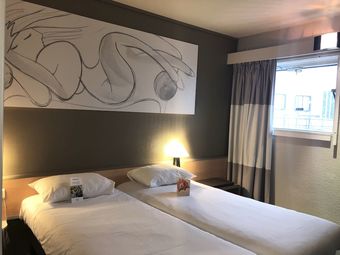 Hotel Ibis Paris Porte De Montreuil