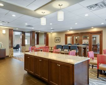 Hotel Comfort Suites Bridgeport - Clarksburg