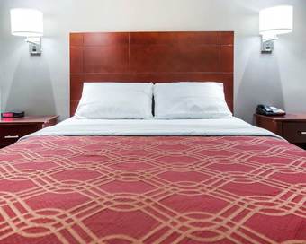 Hotel Econo Lodge South Ozone Park