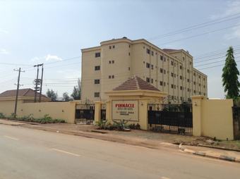 Pinnacle Hotels And Suites