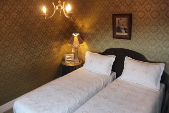 Posada Theatre Royal Hotel Kumara