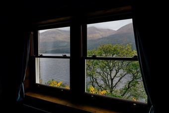 Hotel The Whispering Pine Lodge