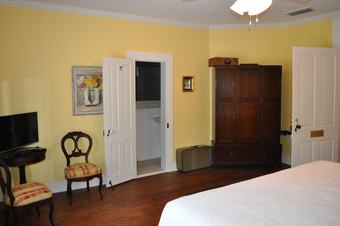 Kennedy Manor B&B