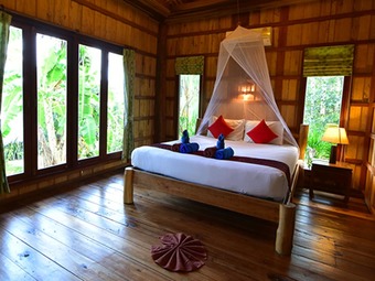 Hotel Thiw Son Beach Resort