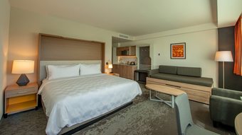 Holiday Inn Hotel & Suites Merida La Isla