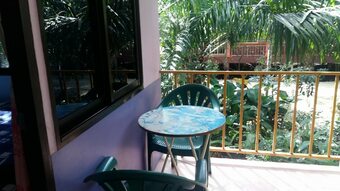 Hotel Bangnu River Resort