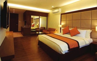 Hotel Santomas Suites