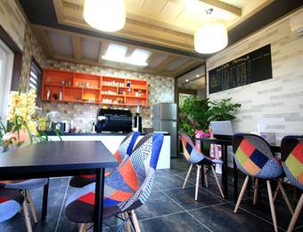 Pension Cafe Yoon & Park