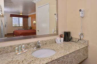 Hotel Quality Inn Lake Elsinore I-15