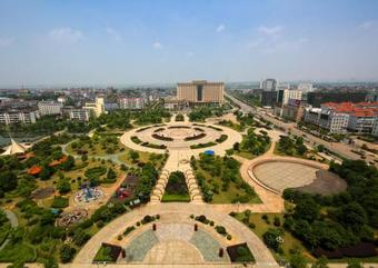 The Grand Plaza Hotel