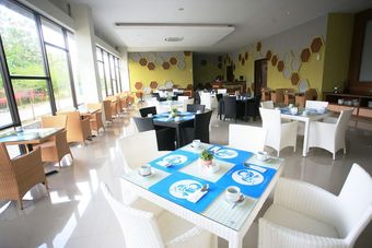 Kyriad Grand Master Hotel Purwodadi