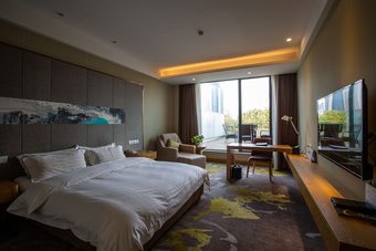 Suzhou Canal Garden Hotel