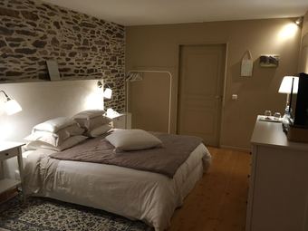 Hotel Les Bouy�res