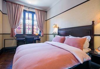 Liu Qi Theme Hotel