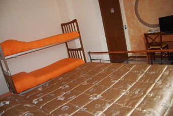 Posada Enearooms