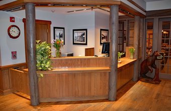 Hotel National Park Inn