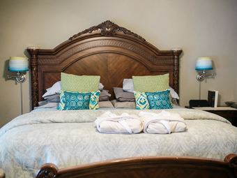 Hotel Elmrock Inn Bed And Breakfast