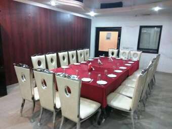 Hotel Mansarover Paradise