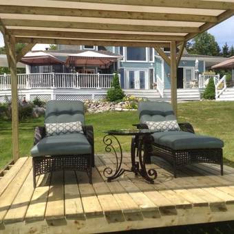 Hotel Sea Parrot Ocean View Manor