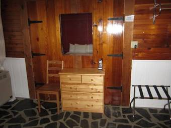 Bella Coola Mountain Lodge