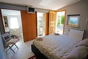 Romantica Evasione Bed & Breakfast