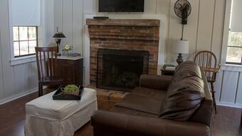 French Camp Bed And Breakfast