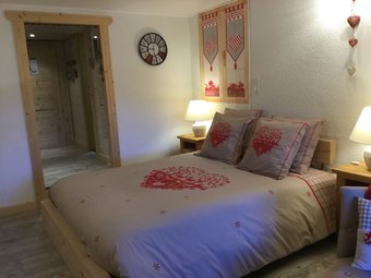 La Ferme De L�-haut B&B