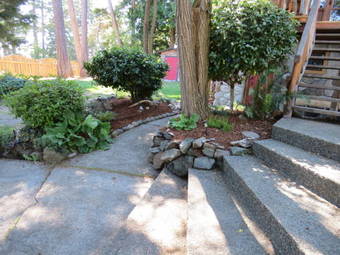 Handsome Dan's At Otter Point