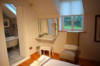 Bed & Breakfast Courleigh House