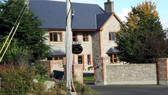 Bed & Breakfast Farnham View B & B Near Farnham Estate