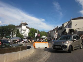 Hotel Chambres Dans Maison De Vacances Avec Spa Ext�rieur