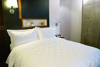 Alt Hotel Quartier Dix30