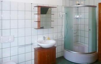 Holiday Home Hildebrandshagen U