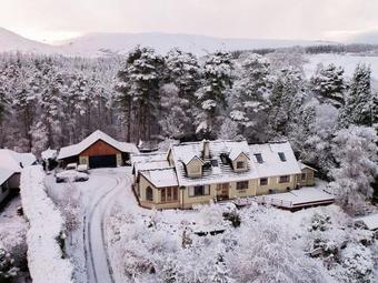 Cedar Lodge