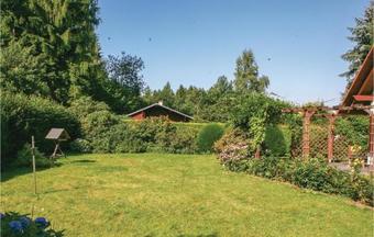 Two-bedroom Holiday Home In Lengenfeld/plohn