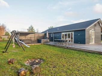 Holiday Home Glesborg Liii