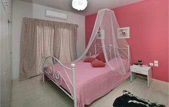 Holiday Home Platanias Crete With A Fireplace 08