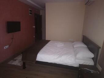 Albergue Preno?i?te Hrast