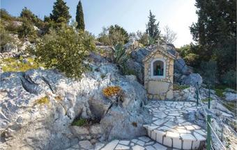 One-bedroom Holiday Home In Rogotin