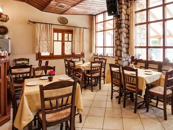 Quaint Holiday Home In Stournareika With Terrace