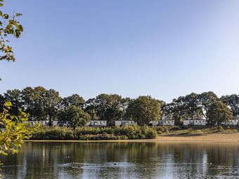 Comfortable Bungalow With Dishwasher, Near Hunebedcentrum