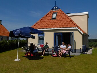 Detached Villa With Dishwasher, Leeuwarden At 21km